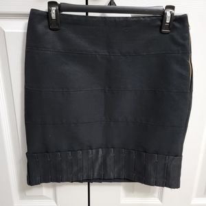 REISS Black Mini Skirt Pleated Hem Detail Women’s Size 4